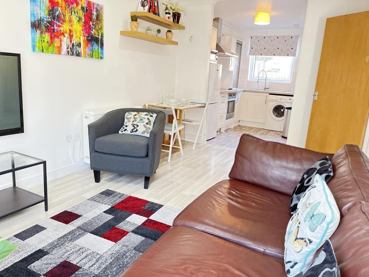 Bright 2 Bedroom Apartment - Edynburg Zewnętrze zdjęcie